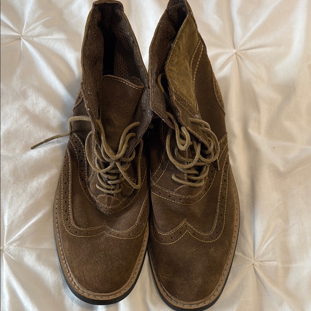 Men's Brown Suede Lace-Up Shoes
